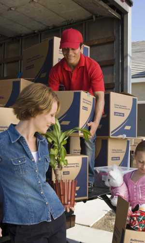 WhereToDonateClothesWhenYoureMoving Moving Expeditors residential fast moving moving movers foreman